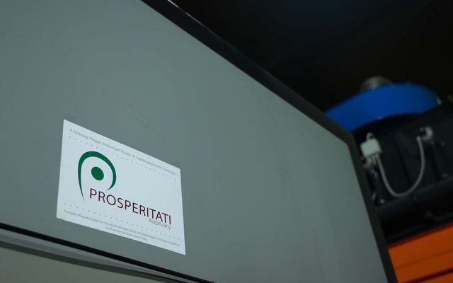 FOP kft. kiemelt jelentőségű közepes gazdasági fejlesztés ünnepélyes átadása 