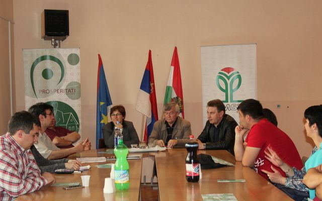 Ismertető a második körös pályázatokról, Gombos (képek)