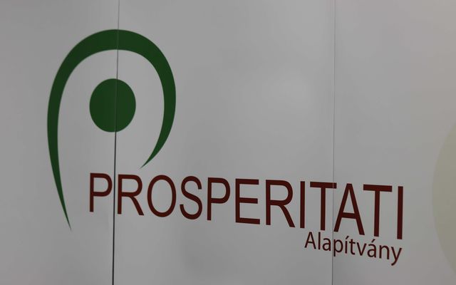 A zentagunarasi Fitochem Kft kiemelt jelentőségű közepes léptékű gazdasági fejlesztés ünnepélyes átadása 