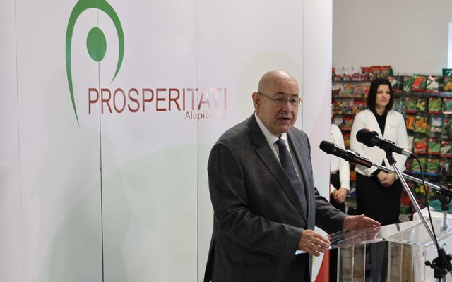 A zentagunarasi Fitochem Kft kiemelt jelentőségű közepes léptékű gazdasági fejlesztés ünnepélyes átadása 
