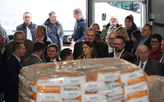 A zentagunarasi Fitochem Kft kiemelt jelentőségű közepes léptékű gazdasági fejlesztés ünnepélyes átadása 