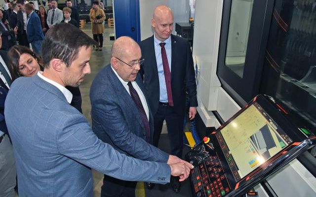 Moholon és Adán folyamatosak az ipari fejlesztések a Prosperitatinak köszönhetően