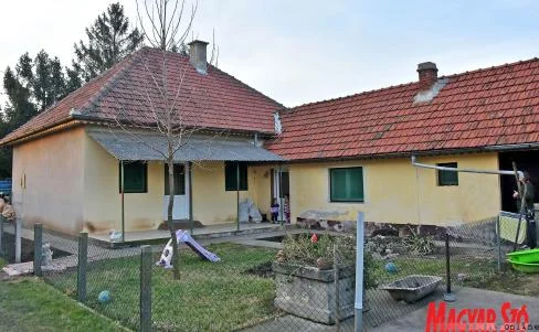 Gunarason két család is saját otthonhoz jutott a magyar kormány támogatásának köszönhetően