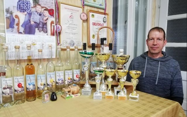 A bácsfeketehegyi Horkai Zsolt a forgatás nélküli művelés tapasztalatairól nyilatkozott
