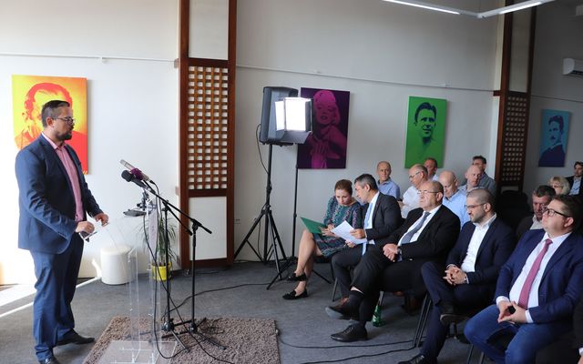A vajdasági mentorképző program ünnepélyes megnyitója (képek)