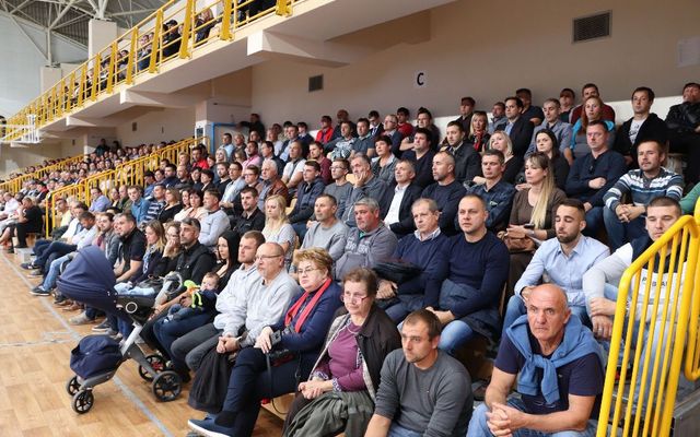 Ünnepélyes szerződésaláírás Zentán (képek)