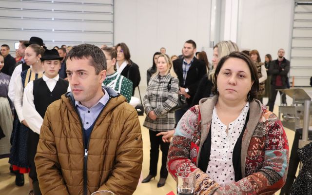 Andex Kft nagyléptékű gazdasági fejlesztés ünnepélyes átadása (képek)