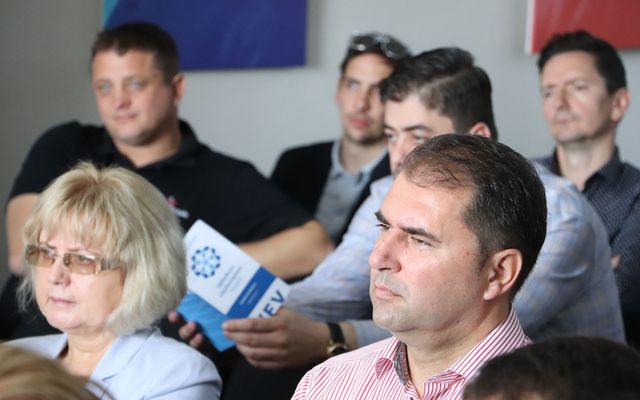 A vajdasági mentorképző program ünnepélyes megnyitója (képek)