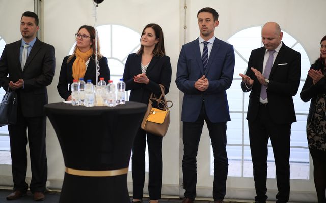 Bata Kft. nagyléptékű gazdasági fejlesztés (képek)