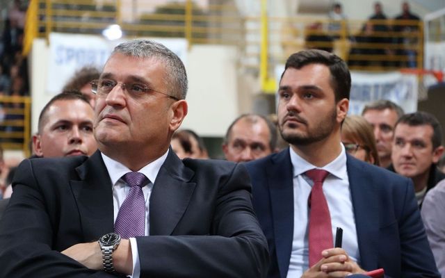 Ünnepélyes szerződésaláírás Zentán (képek)
