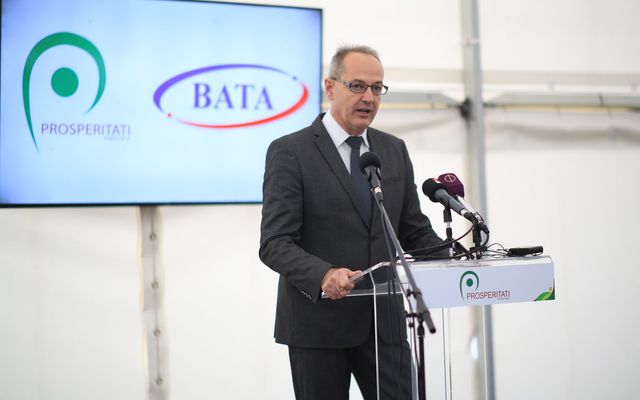 Bata Kft. nagyléptékű gazdasági fejlesztés (képek)