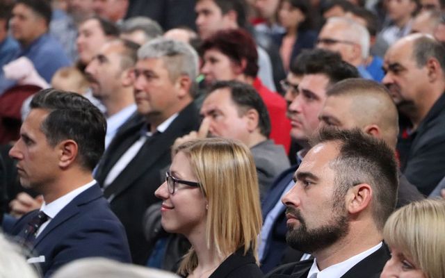 Ünnepélyes szerződésaláírás Zentán (képek)