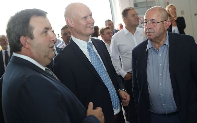 T-1 Abraziv Kft. – közepes léptékű gazdasági fejlesztés ünnepélyes átadása (képek)
