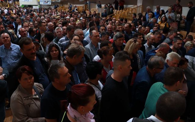 Ünnepélyes szerződésaláírás Zentán (képek)