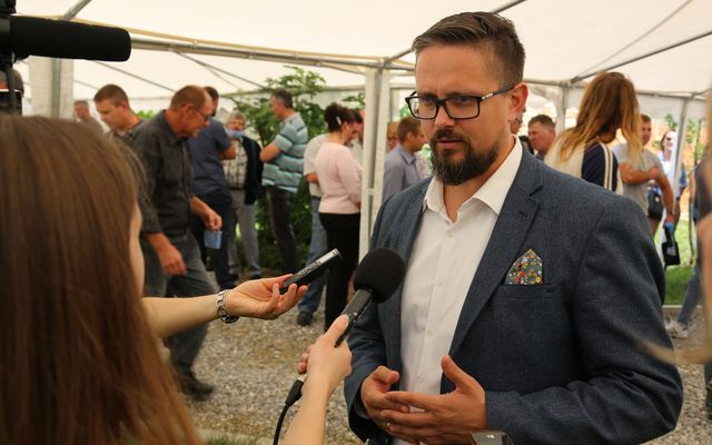 Ünnepélyes oklevélátadás Zentán