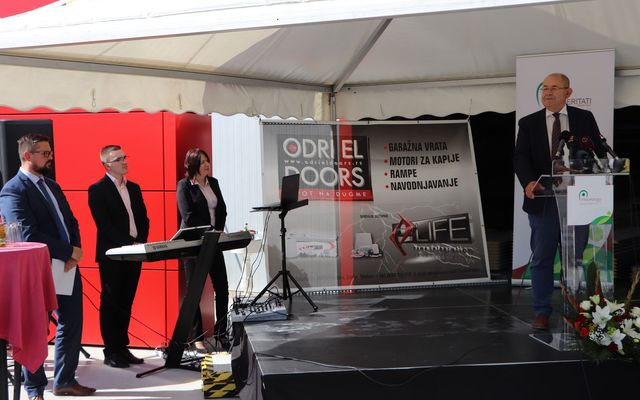 Odri el-Doors Kft. – közepes léptékű gazdasági fejlesztés (képek)