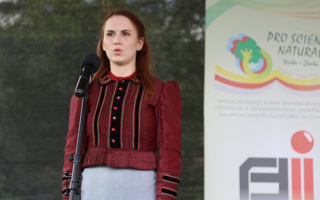 Ünnepélyes oklevélátadás Zentán