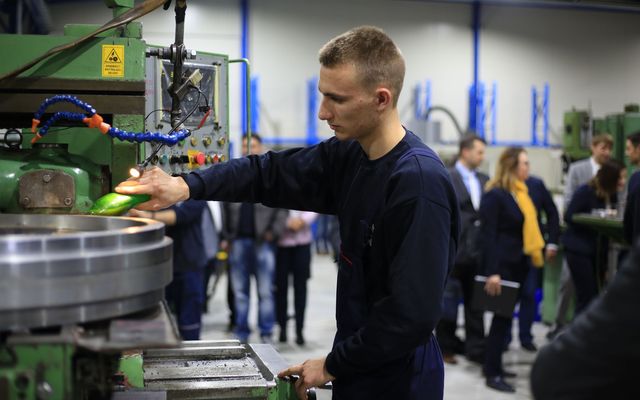 Zupčanik Kft. nagyléptékű gazdasági fejlesztés (képek)