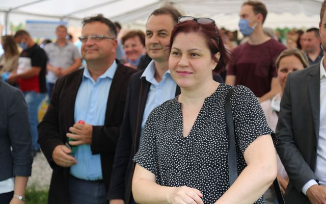 Ünnepélyes oklevélátadás Zentán
