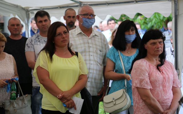 Ünnepélyes oklevélátadás Zentán