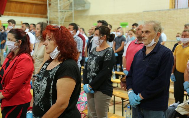 Ünnepélyes szerződésaláírás Bácsfeketehegyen
