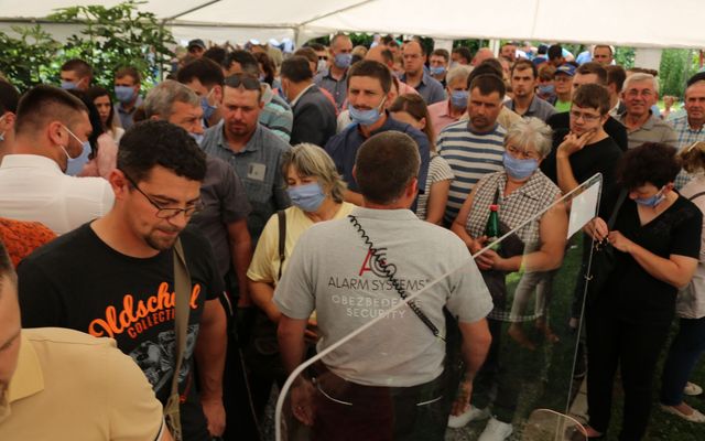 Ünnepélyes oklevélátadás Zentán