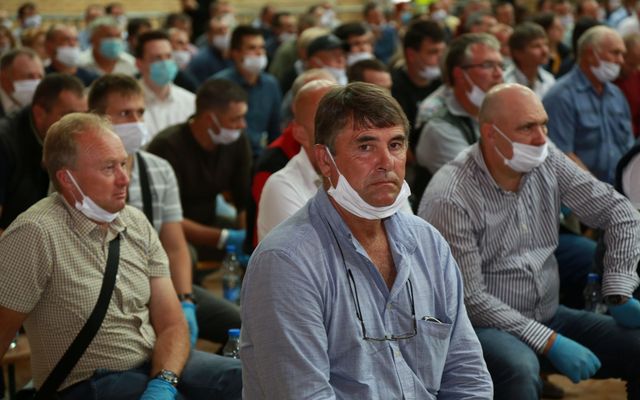 Ünnepélyes szerződésaláírás Bácsfeketehegyen