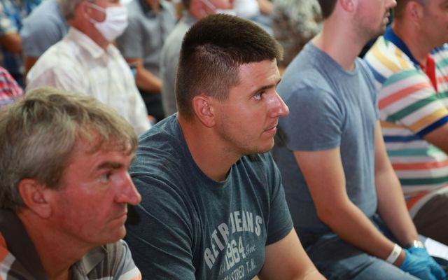 Ünnepélyes szerződésaláírás Bácsfeketehegyen