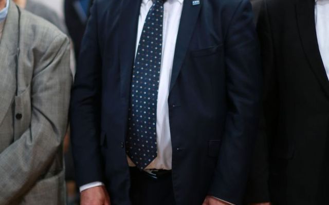 Ünnepélyes szerződésaláírás Zentán (képek)