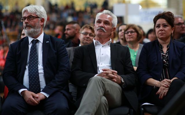 Ünnepélyes szerződésaláírás Zentán (képek)