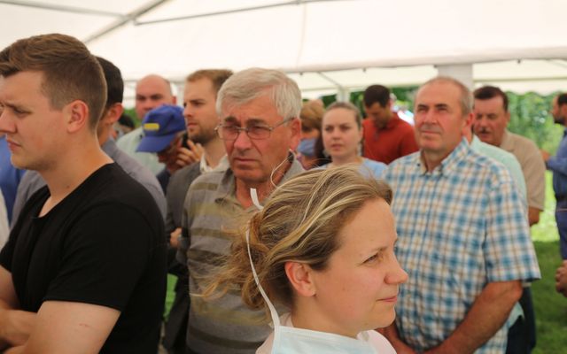 Ünnepélyes oklevélátadás Zentán