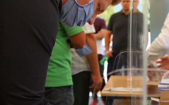 Ünnepélyes oklevélátadás Zentán