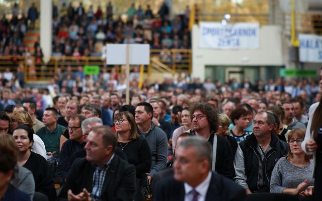 Ünnepélyes szerződésaláírás Zentán (képek)