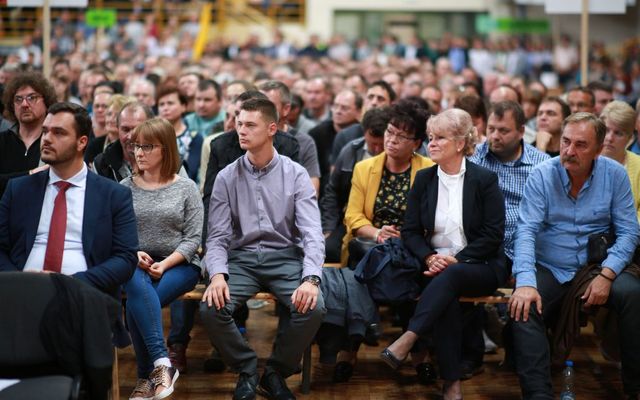 Ünnepélyes szerződésaláírás Zentán (képek)