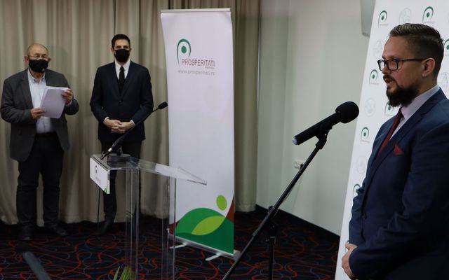 A Prosperitati Alapítvány pályázati eredményeinek ismertetése és új pályázatok kiírása – sajtótájékoztató