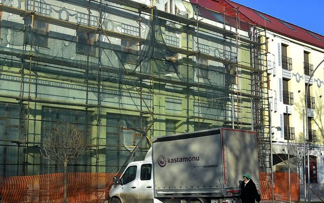 A Prosperitati Alapítvány támogatásával kívül-belül megújul a zentai Royal Hotel