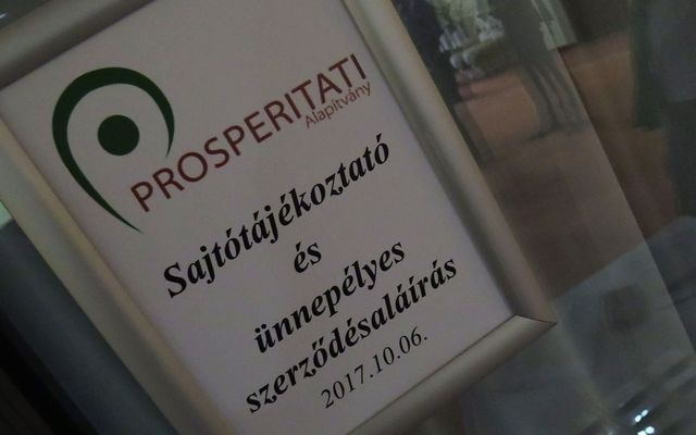 Szijjártó: 700 új munkahely – Pásztor: élhetőbb közeg (képek)