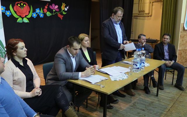 V. pályázati körrel kapcsolatos tájékoztató lakossági fórum Tordán (képek)
