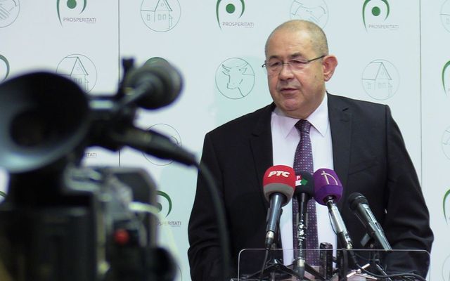 Szijjártó: 700 új munkahely – Pásztor: élhetőbb közeg (képek)