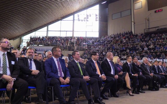 Szerződésaláírás a III. pályázati kör nyerteseivel (képek)