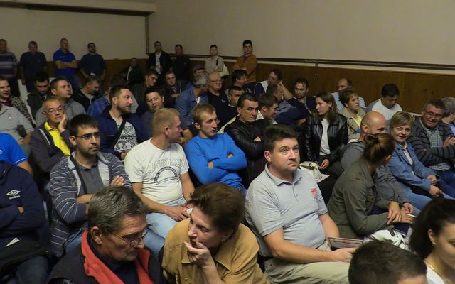 IV. pályázati körrel kapcsolatos tájékoztató lakossági fórum Óbecsén (képek)