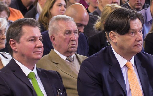 Szerződésaláírás a III. pályázati kör nyerteseivel (képek)