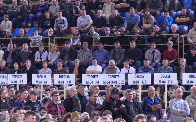 Szerződésaláírás a III. pályázati kör nyerteseivel (képek)
