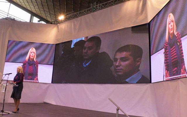 Szerződésaláírás a III. pályázati kör nyerteseivel (képek)