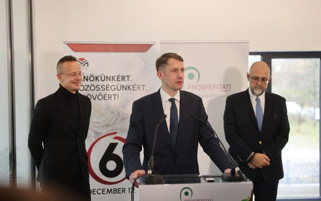 Tosmasine Kft. kiemelt jelentőségű közepes gazdasági fejlesztés ünnepélyes átadása 