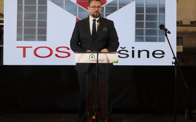 Tosmasine Kft. kiemelt jelentőségű közepes gazdasági fejlesztés ünnepélyes átadása 