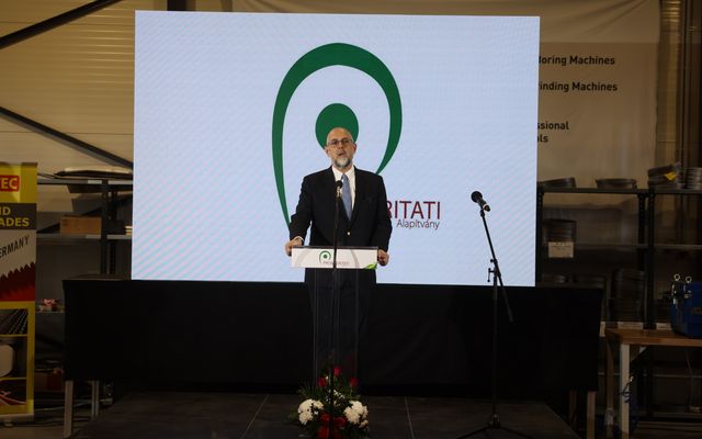 Tosmasine Kft. kiemelt jelentőségű közepes gazdasági fejlesztés ünnepélyes átadása 