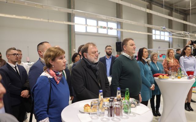 Eurotextil közepes és nagyléptékű gazdasági fejlesztés ünnepélyes átadása 