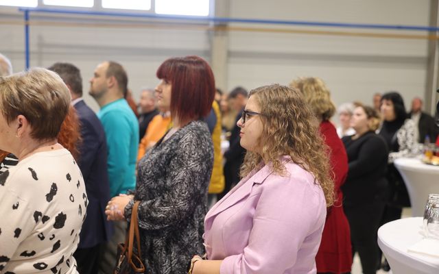 Eurotextil közepes és nagyléptékű gazdasági fejlesztés ünnepélyes átadása 