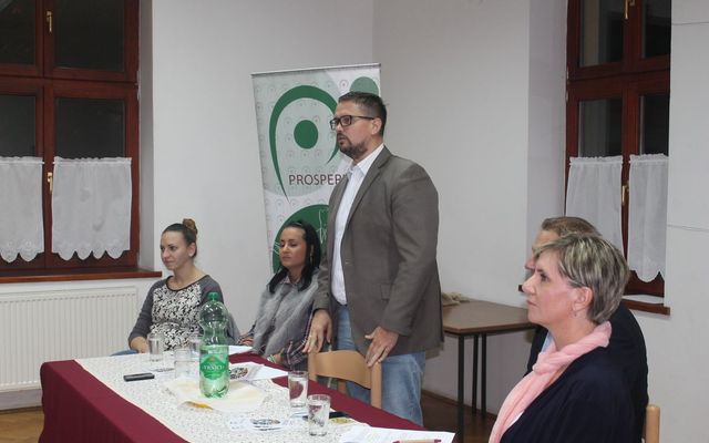 IV. pályázati körrel kapcsolatos tájékoztató lakossági fórum Csókán (képek)